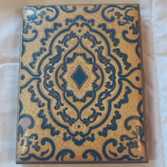 Unique Vintage Cigarette Case - Picture 1 of 6
